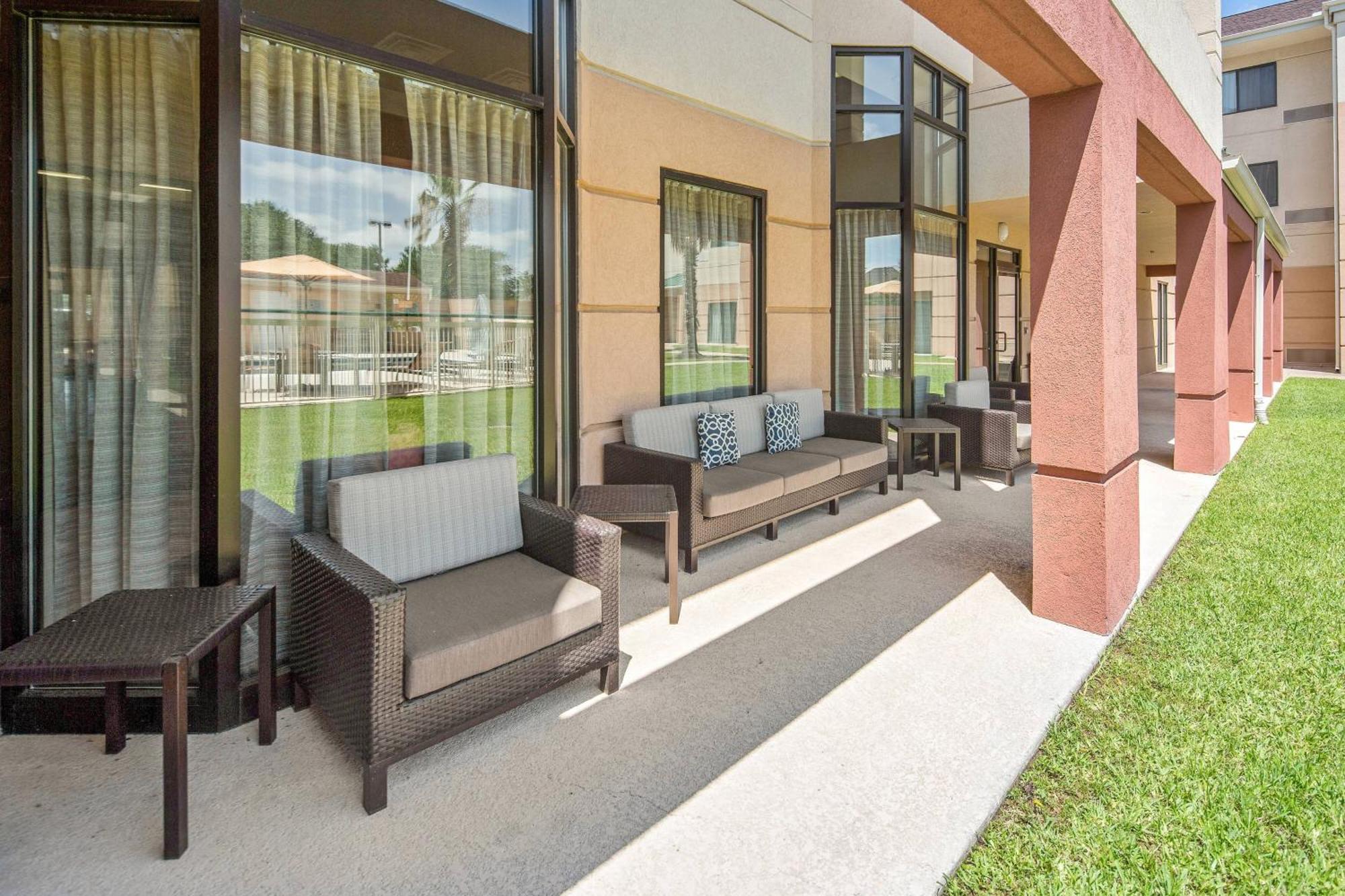 Courtyard By Marriott Bryan College Station Hotel Eksteriør billede